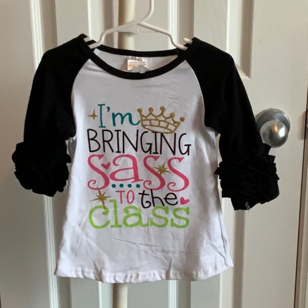 NWOT I’m bringing sass to the class 3/4 sleeve top size 4
